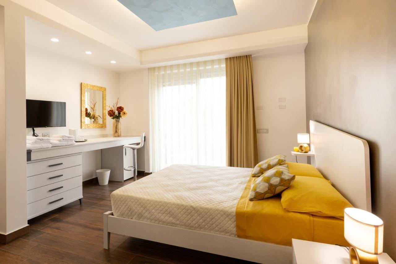 Zaffiro Lavico Rooms Etna Nature Sea Acireale Exterior foto
